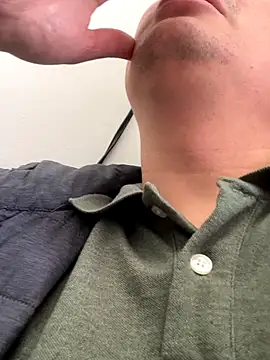 Snapshot of NathanielLux29 chatting on November 5, 4:51 pm NathanielLux29 online show from November 5, 4:51 pm