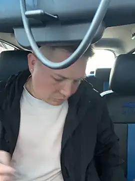 Snapshot of NathanielLux29 chatting on November 12, 1:44 pm NathanielLux29 online show from November 12, 1:44 pm