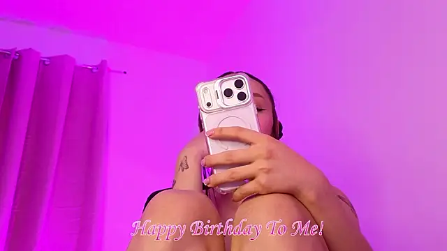 BabyLauritaa online show from January 14, 10:25 pm