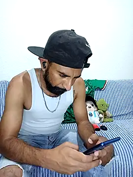 Snapshot of Barbanegra91mx chatting on July 16, 2:17 am Barbanegra91mx online show from July 16, 2:17 am