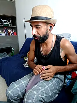 Snapshot of Barbanegra91mx chatting on August 2, 10:52 pm Barbanegra91mx online show from August 2, 10:52 pm