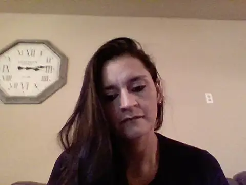 Snapshot of SolcitaPeach chatting on November 10, 9:14 pm SolcitaPeach online show from November 10, 9:14 pm