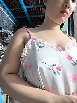Okleotina9 online show from June 2, 4:14 am