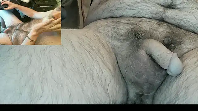 Snapshot of sexxme214 chatting on March 21, 8:19 am sexxme214 online show from March 21, 8:19 am