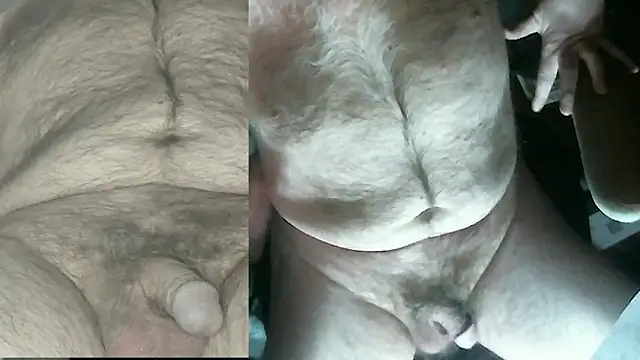Snapshot of sexxme214 chatting on March 31, 4:13 am sexxme214 online show from March 31, 4:13 am