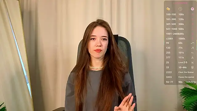 tinyanie online show from December 1, 6:18 am