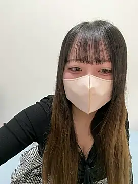 Snapshot of emiri_da_nyan chatting on May 14, 5:25 am emiri da nyan online show from May 14, 5:25 am