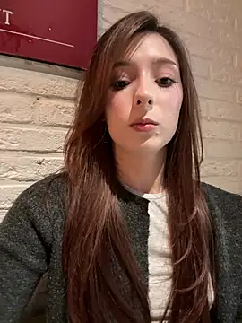 LilluKatten online show from January 15, 10:20 am