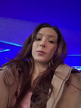 Snapshot of LilluKatten chatting on February 13, 11:50 am LilluKatten online show from February 13, 11:50 am