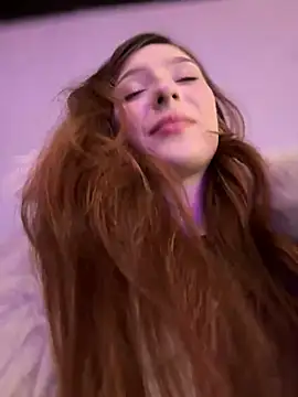 Snapshot of LilluKatten chatting on February 25, 11:20 am LilluKatten online show from February 25, 11:20 am