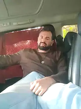 Snapshot of rooliv1 chatting on December 18, 9:48 am rooliv1 online show from December 18, 9:48 am