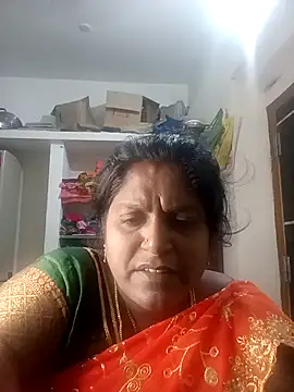 suganthi143 online show from November 1, 3:25 pm