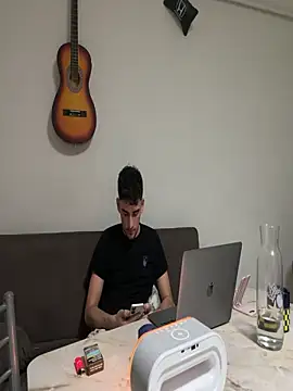 yasinesra757  online show from January 7, 1:41 am