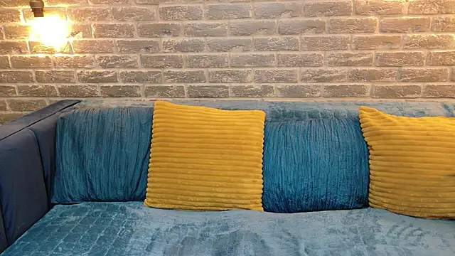 Di Andra online show from February 18, 5:42 pm