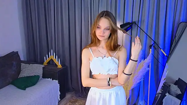 KarlaMagnett online show from November 21, 3:22 pm