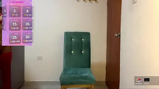 Snapshot of Perla_sofia_xxx chatting on November 1, 12:29 pm Perla sofia xxx online show from November 1, 12:29 pm