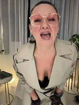 HotLdyllic online show from January 13, 4:12 pm