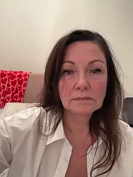 Snapshot of HotLdyllic chatting on February 18, 4:03 pm HotLdyllic online show from February 18, 4:03 pm