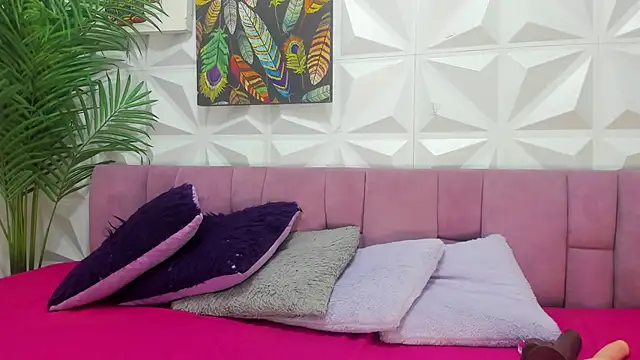 Anggie Miller online show from January 10, 11:12 am