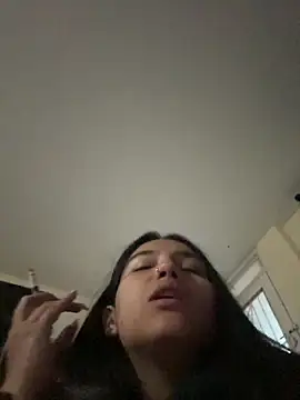 Samantha firee online show from January 8, 11:12 am