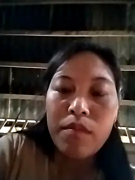 Snapshot of Alice-567 chatting on October 31, 4:24 am Alice-567 online show from October 31, 4:24 am