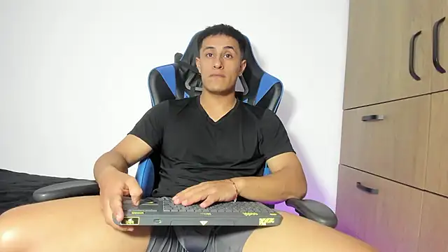 dorman boy online show from January 16, 9:41 pm