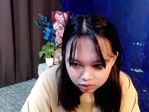 lustfullakim online show from March 27, 2:28 pm