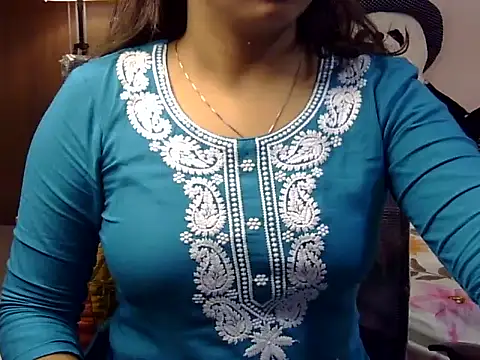 shakshi 89 online show from November 16, 10:43 am