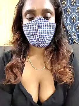 Queen-dhivya online show from December 2, 5:52 pm