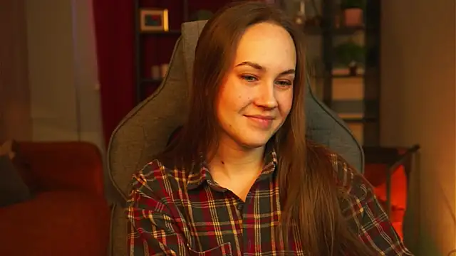 ElinVale online show from February 13, 12:12 pm