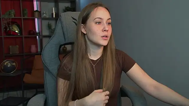 ElinVale online show from March 28, 10:48 am