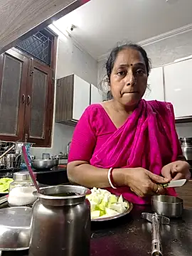 Hot-Sana2 online show from November 3, 1:45 pm