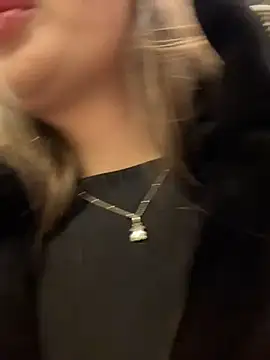 KristiRich online show from November 27, 7:32 am