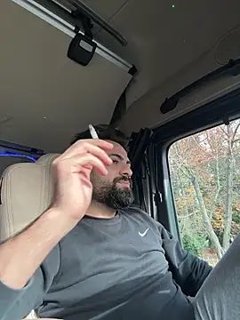 Snapshot of JanSy0 chatting on October 31, 11:44 am JanSy0 online show from October 31, 11:44 am