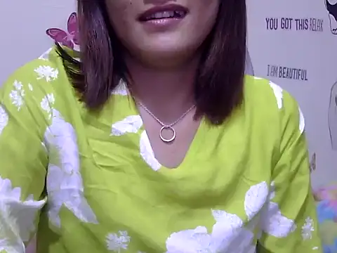 maira 33 online show from March 22, 11:46 am