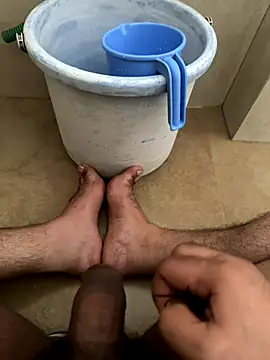 Snapshot of alan0ass chatting on November 3, 6:14 am alan0ass online show from November 3, 6:14 am