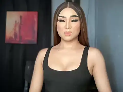 Snapshot of SultanaEgotist chatting on November 7, 3:01 pm SultanaEgotist online show from November 7, 3:01 pm