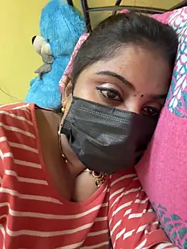 Tamil Hot Varshu online show from December 14, 3:06 pm