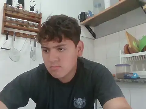 Myboy0020 online show from November 12, 12:05 pm