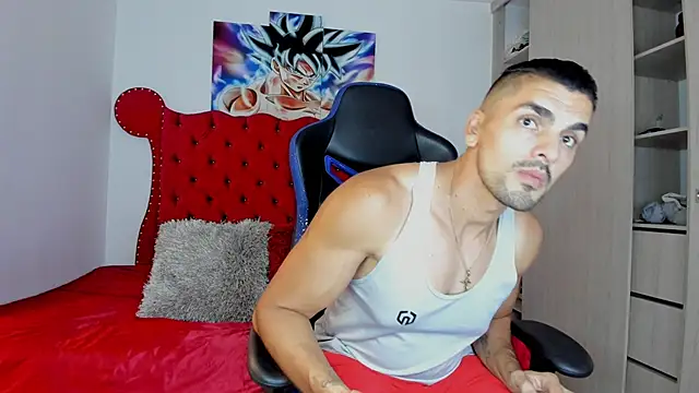 axelwinters   online show from November 5, 9:26 pm