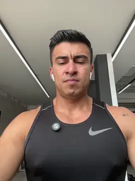 Chris Clarck online show from February 8, 6:00 pm