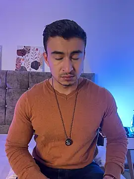 Chris Clarck online show from April 10, 7:07 pm