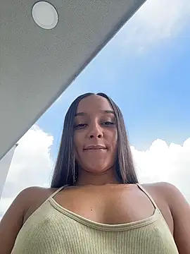 Brunettecollins05 online show from November 3, 5:14 pm