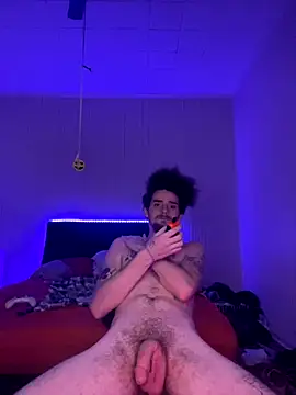 Snapshot of tgetnasty chatting on November 13, 6:45 am tgetnasty online show from November 13, 6:45 am