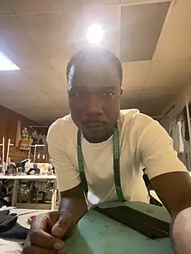 Ndodemnyamaxh online show from November 3, 8:21 pm