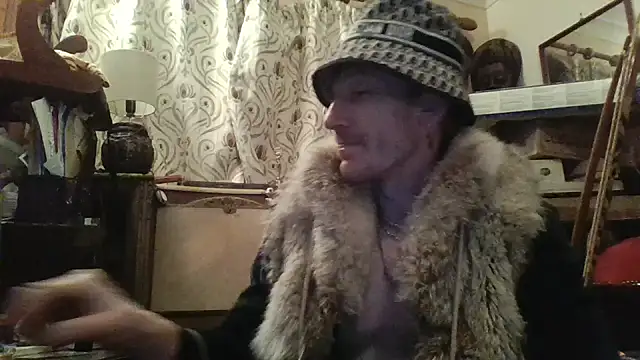 jigglethaypussi online show from December 4, 4:59 pm