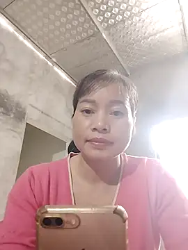 Snapshot of Kiuwi-omao chatting on November 2, 7:22 am Kiuwi-omao online show from November 2, 7:22 am