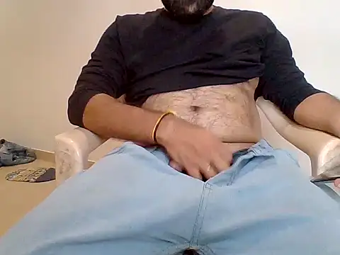 funnyboy 069 online show from November 6, 7:04 pm