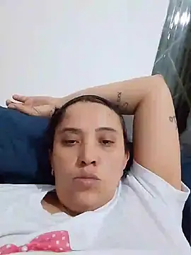 Snapshot of BIADELICIA1 chatting on May 19, 10:16 pm BIADELICIA1 online show from May 19, 10:16 pm