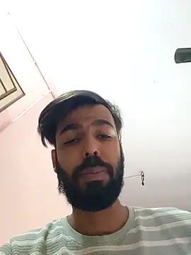 Snapshot of loveart007 chatting on March 3, 7:25 am loveart007 online show from March 3, 7:25 am